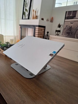 ASUS Vivobook Pro OLED Ryzen 5 - 3 anni di garanzia