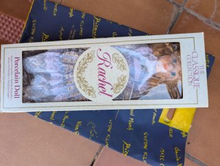 Muñeca Porcelana The Cassique Collection