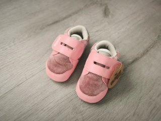 Zapatos Munich bebé Talla 18 Rosa