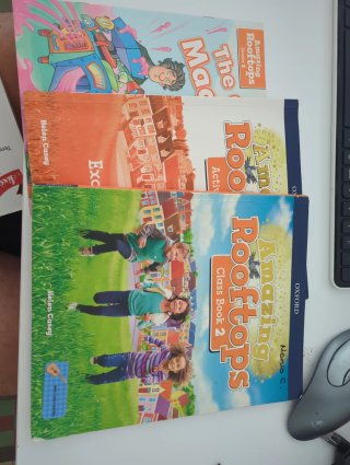 Amazing Rooftops 2 Class Book Pack (Spain)