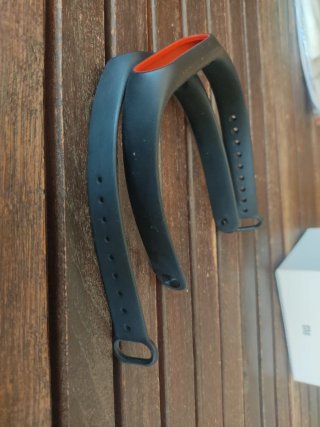 Correas Xiaomi Mi Band 2 y cargador