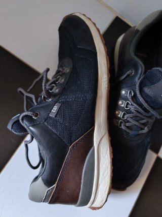 Zapatillas CAT chico negras y grises