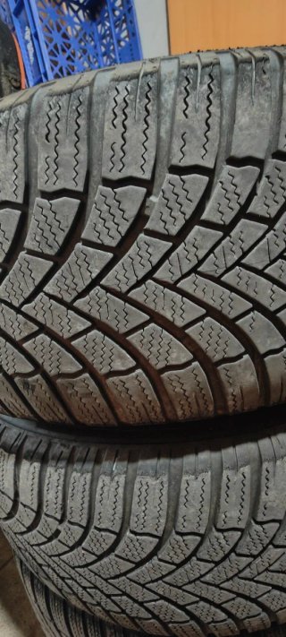 Llantas Audi 5x112 con neumáticos invierno