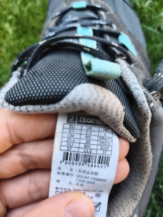 Botas montaña Quechua waterproof Talla 37