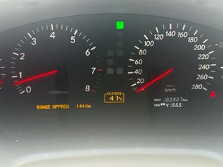 Lexus LS 2001