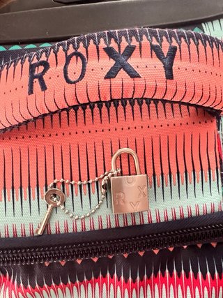 Maleta Roxy 85L Multicolor NUEVA