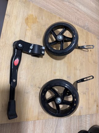 Ruedines y pata de cabra bicicleta