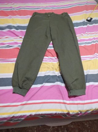 Pantalón militar antiguo