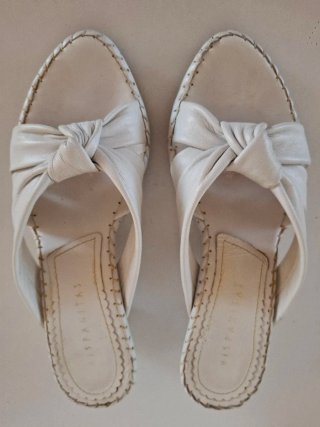 Sandalias Hispanitas piel blancas cuña