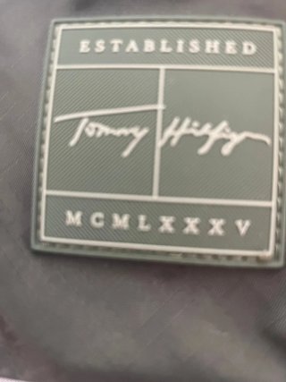 Mochila Tommy Hilfiger Verde Militar y Negra