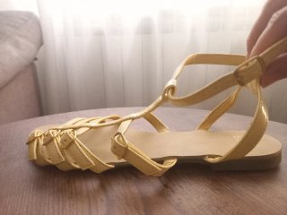 Sandalias romanas amarillas n37 como nuevas