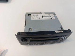 Radio Fiat Grande Punto Funciona perfectamente.