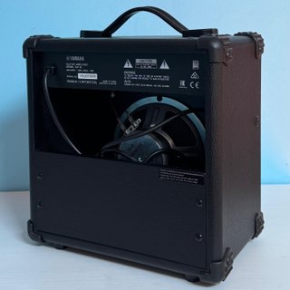 Amplificador Yamaha GA-15 Negro