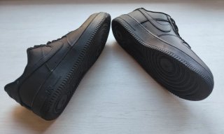 Nike Air Force 1 '07 Negras Talla 41