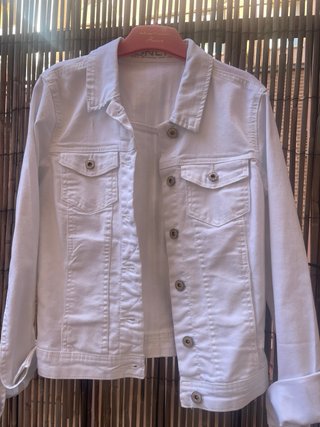 Cazadora vaquera blanca Only talla 36
