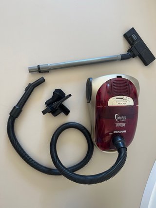 Aspiradora Hoover Telios 1600W Roja