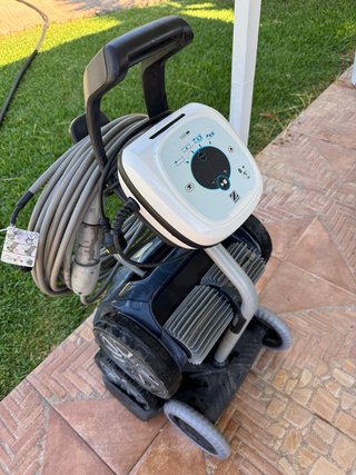 Limpiafondos Zodiac Alpha iQ 6800 – Como nuevo