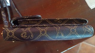 Portafoglio porta cellulare marrone con zip oro