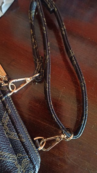 Portafoglio porta cellulare marrone con zip oro