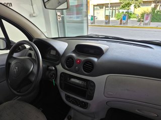 Citroen C3 2003 con 118.000K EN MUY BUEN ESTADO!!