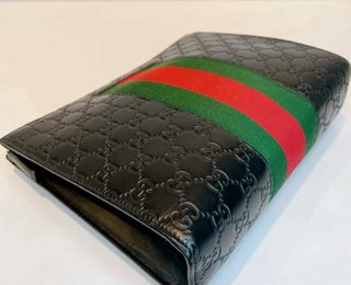 Bolso Neceser Gucci GG Interlocking Supreme Web