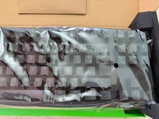 Razer Huntsman V2 Tenkeyless purple Switch Nuova
