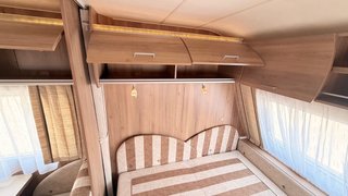 Caravana Burstner Averso 418