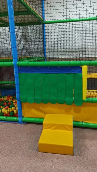 Parque infantil de bolas grande para niños