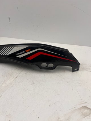 Tapa lateral KTM Duke 125