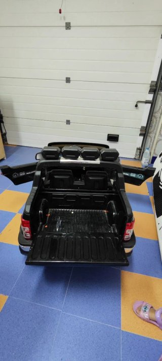 Ford Ranger 2 Plazas Niños con Mando