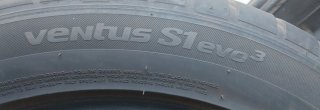 Neumáticos 245/45 R18 100Y