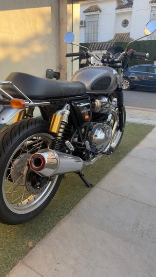 Royal Enfield Interceptor 650  Impecable
