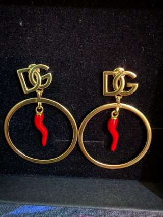 Orecchini Dolce & Gabbana DG corno rosso oro