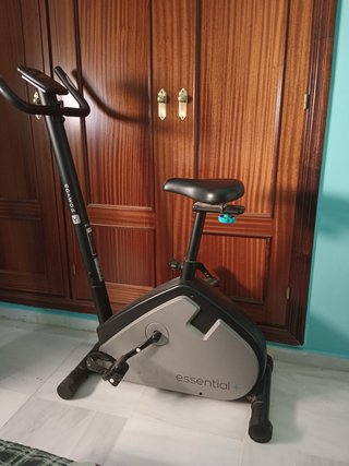 Bicicleta Estática Essential+