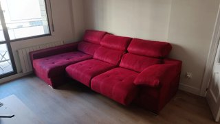 Chaiselongue rojo con asientos extraíbles