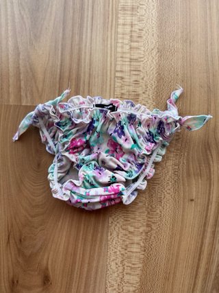 Pack bañadores niña T.4/5 Minnie y Flores