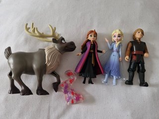 Muñecos Frozen: Elsa, Anna, Kristoff y Sven