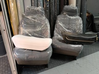 Asiento Vespino nlx de 1989con logo y con caja 3D