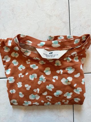 Completo bimba t-shirt e pantaloncini