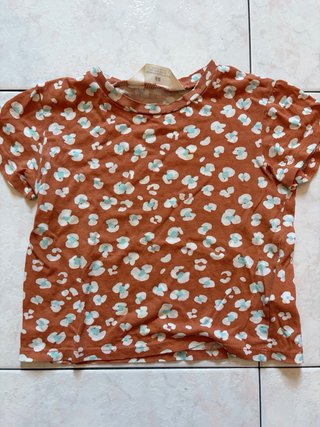 Completo bimba t-shirt e pantaloncini