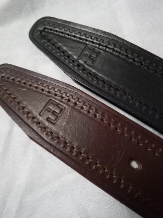 Cinture Uomo Pelle Nere e Marroni. Set 2 pezzi