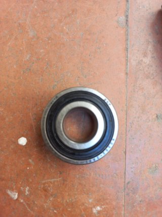 Cojinete marca SKF para la bomba de agua del  Seat