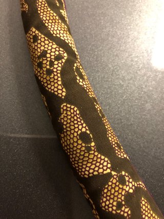 Serpente di stoffa decorativo