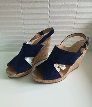 Sandalias cuña Zendra azul