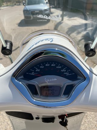Vespa GTS 300 ie Super Blanca 09/2016