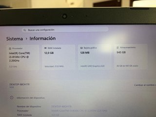Lenovo 15.6 12GB RAM 1TB SSD Impecable