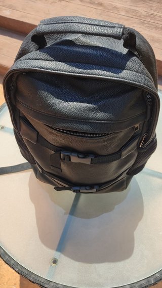 Mochila polipiel negra