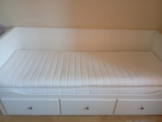 HEMNES Diván blanco con 3 cajones y colchón