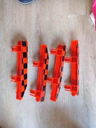 Scalextric Bordes Muro (4 uds)