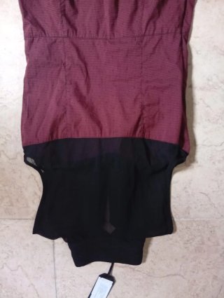Body Guess Negro y Rojo Talla S